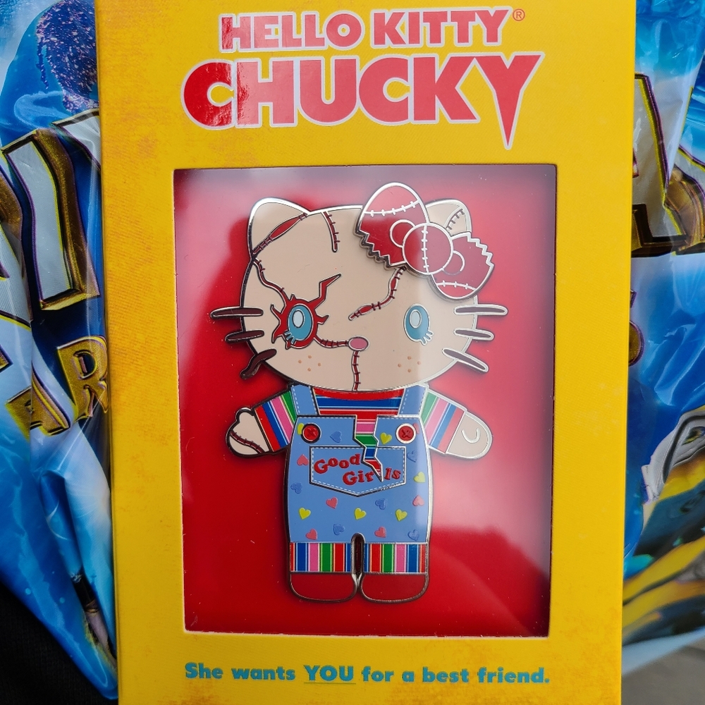 Hello Kitty Chucky Jumbo Pin